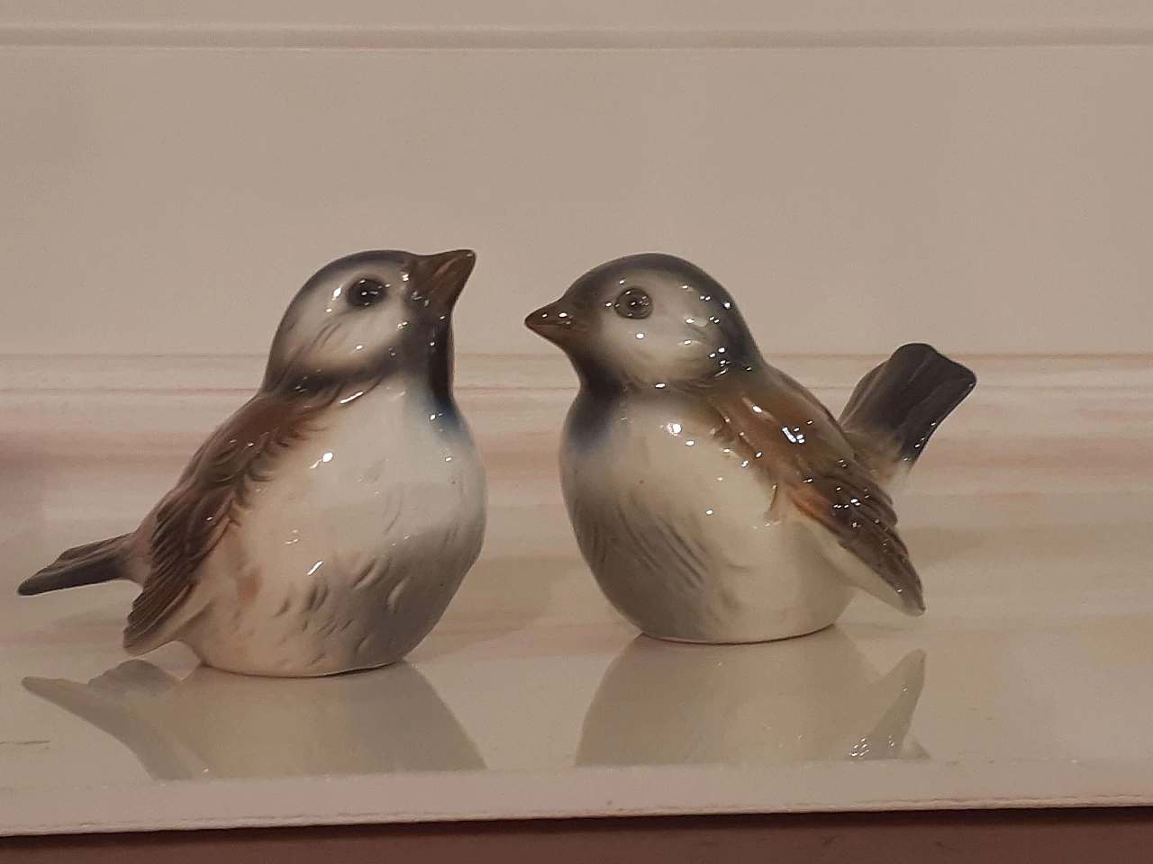 Coppia di sculture di passeri in porcellana di Goebel 1