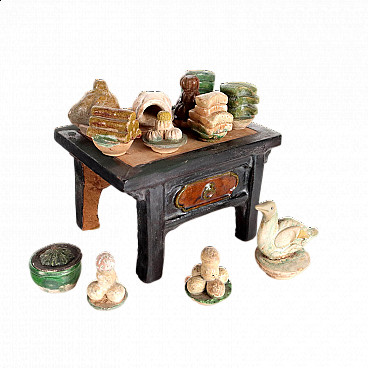 Scultura cinese di tavolo d'altare in ceramica smaltata Sancai
