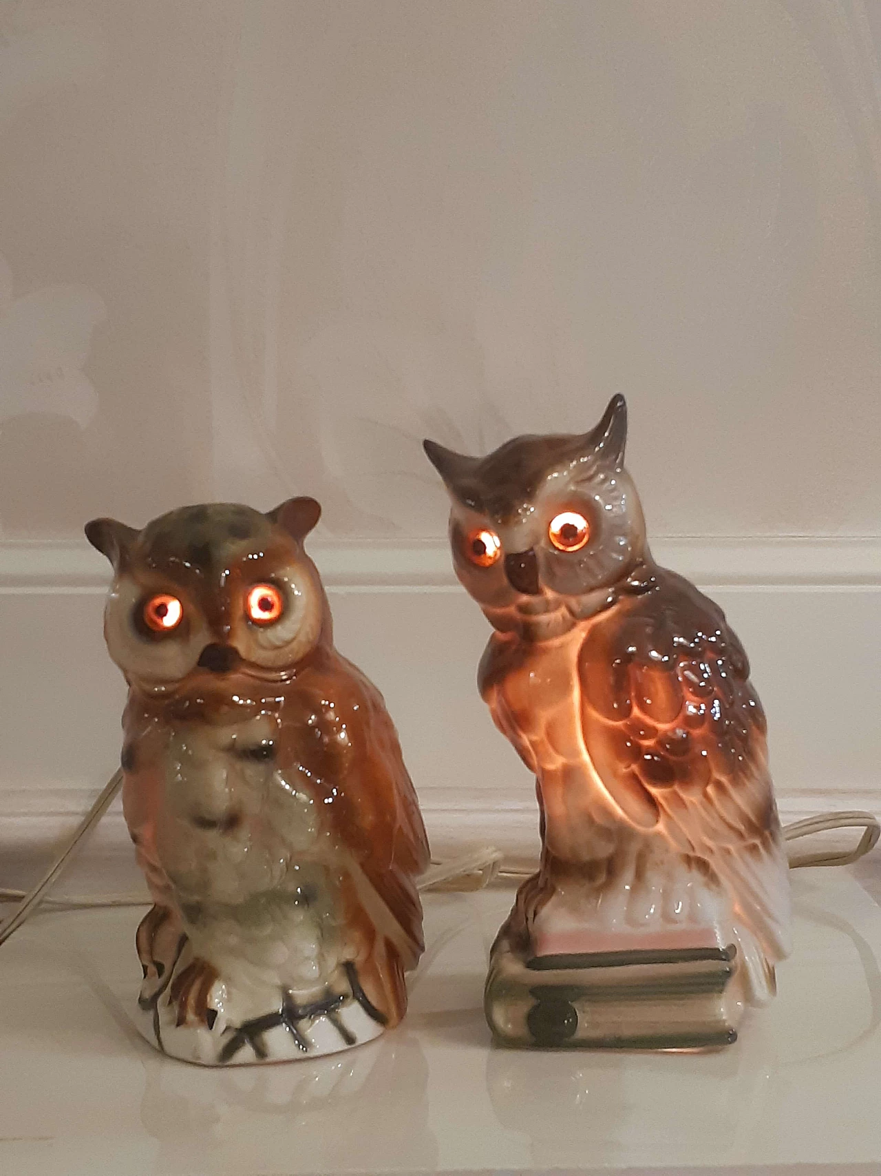 Pair of porcelain owl sculptures with light and perfume diffuser 1