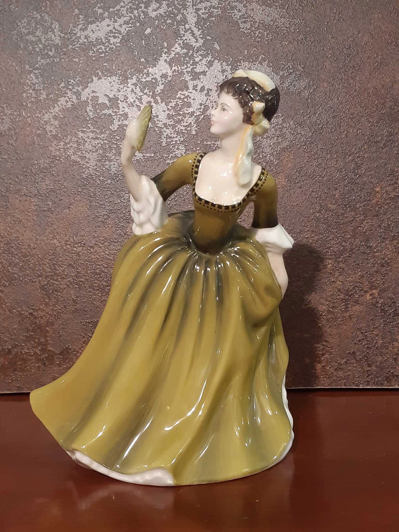 Porcelain Simone sculpture by Royal Doulton, 1970s 1