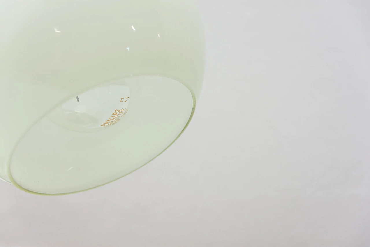 Coppia di lampade da tavolo boeme in metallo cromato e vetro, anni '30 16