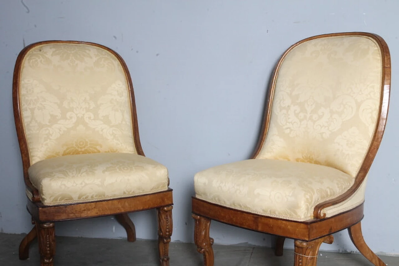 Pair of Charles X walnut and damask fabric chairs, mid-19th century 4