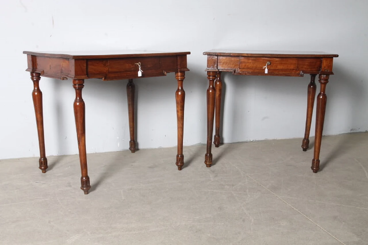 Pair of Emilian Rolo walnut coffee tables with inlays, late 18th century 1
