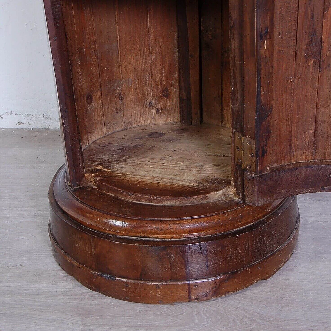 Comodino Impero a colonna in legno, seconda metà dell'800 9