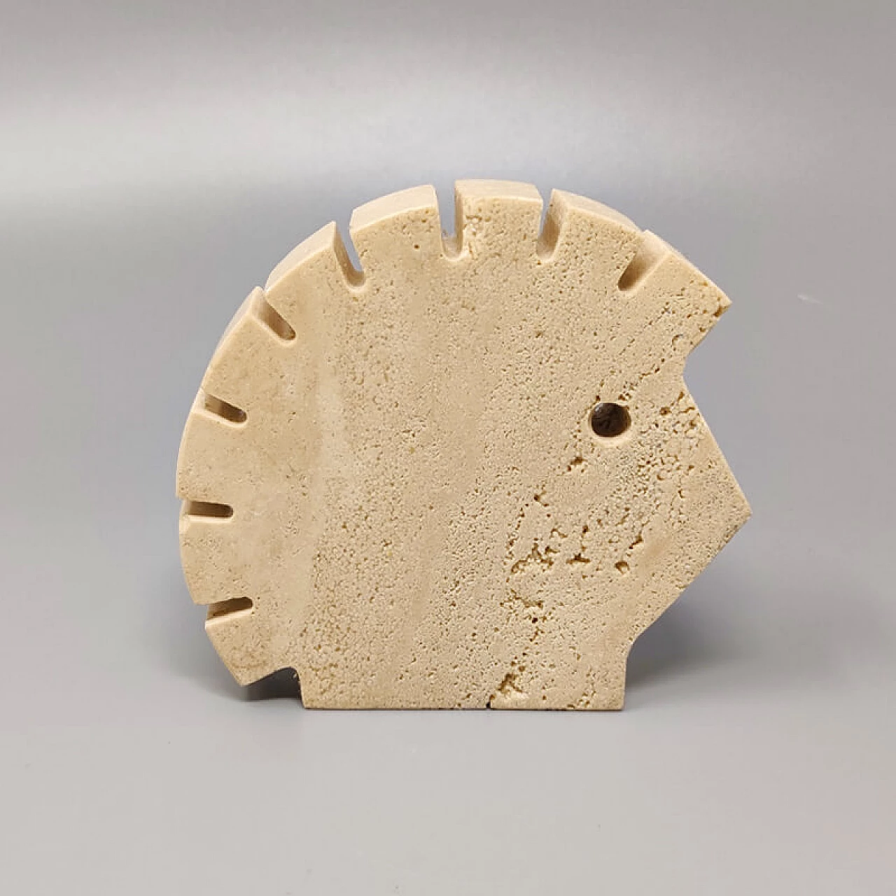 Travertine hedgehog sculpture by Enzo Mari for F.lli Mannelli, 1970s 1