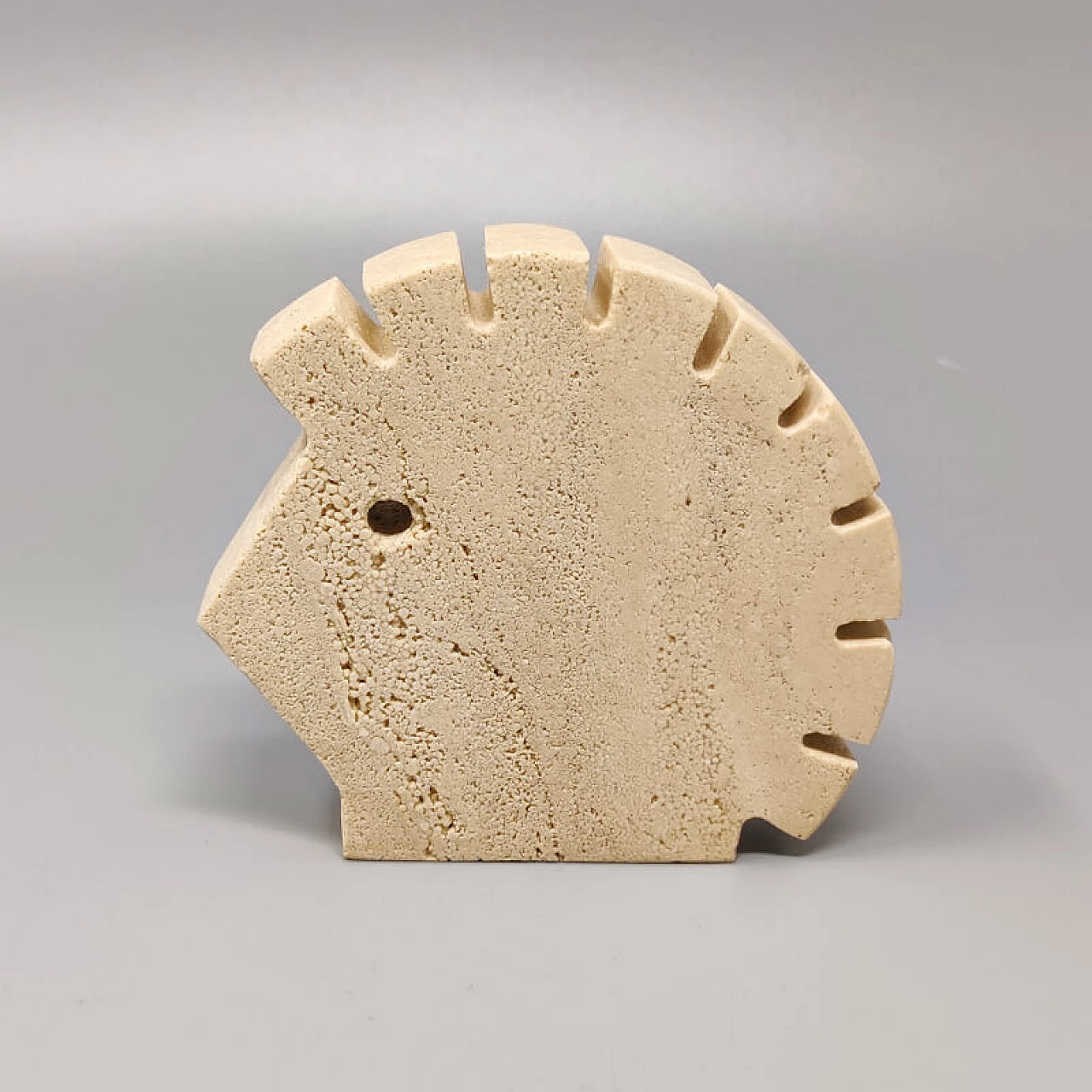 Travertine hedgehog sculpture by Enzo Mari for F.lli Mannelli, 1970s 2