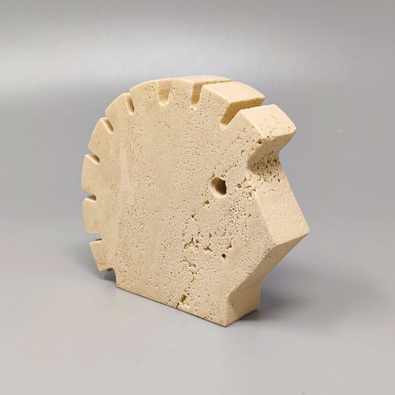 Travertine hedgehog sculpture by Enzo Mari for F.lli Mannelli, 1970s 3