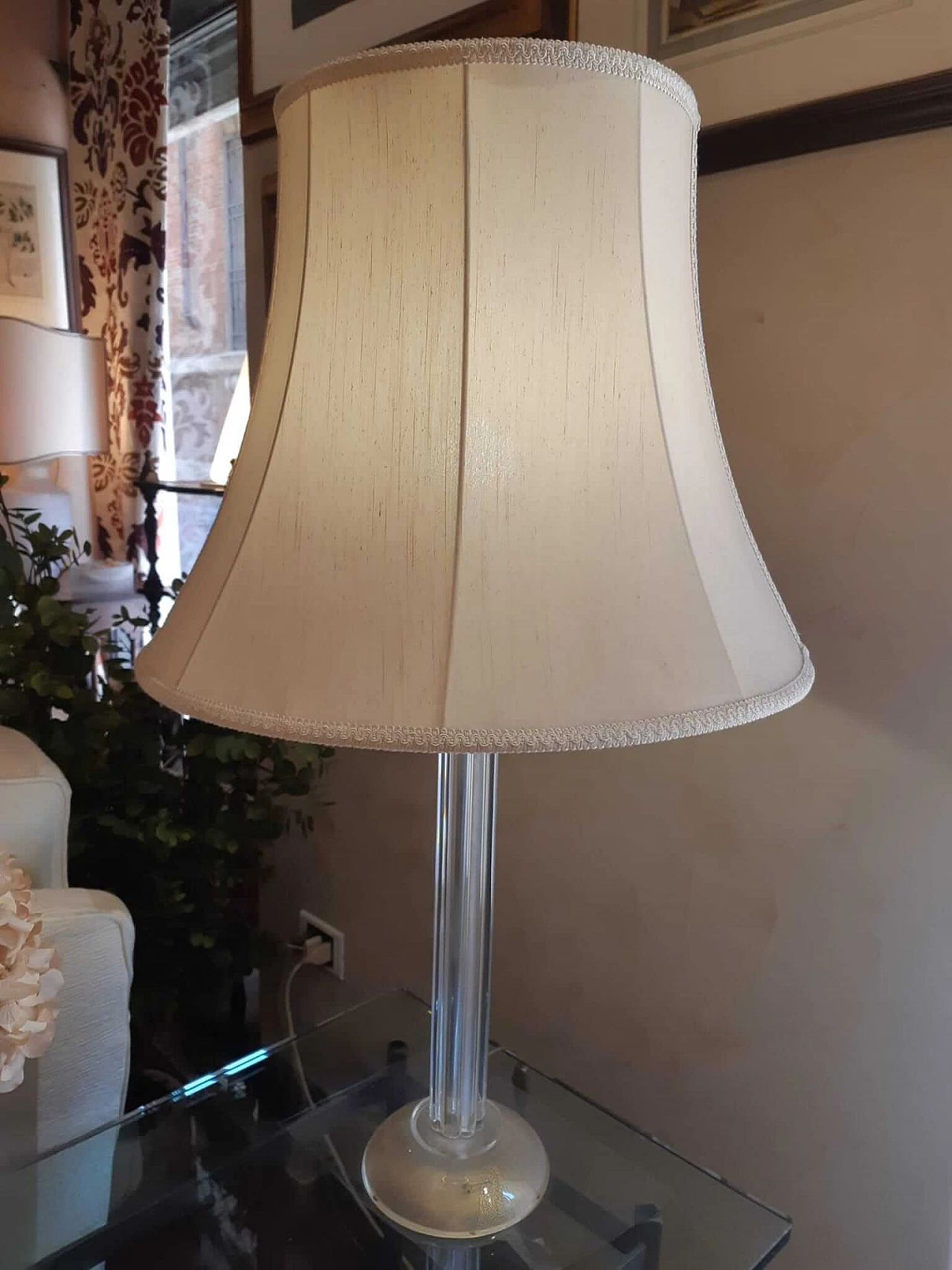 Lampada da tavolo con base in vetro di Murano cannettato con polvere oro, anni '90 1