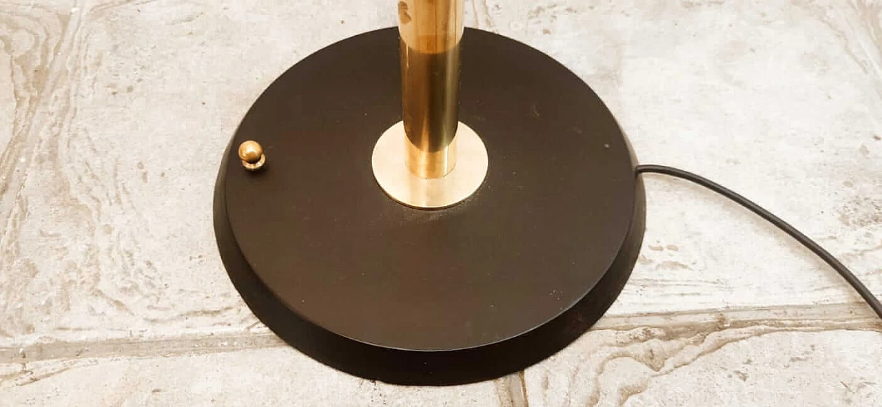 Piantana regolabile in ottone con paralume nero e oro, anni '70 14