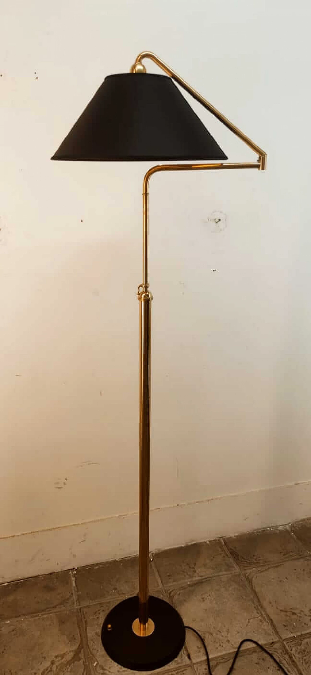 Adjustable brass floor lamp with black and gold shade, 1970s 30