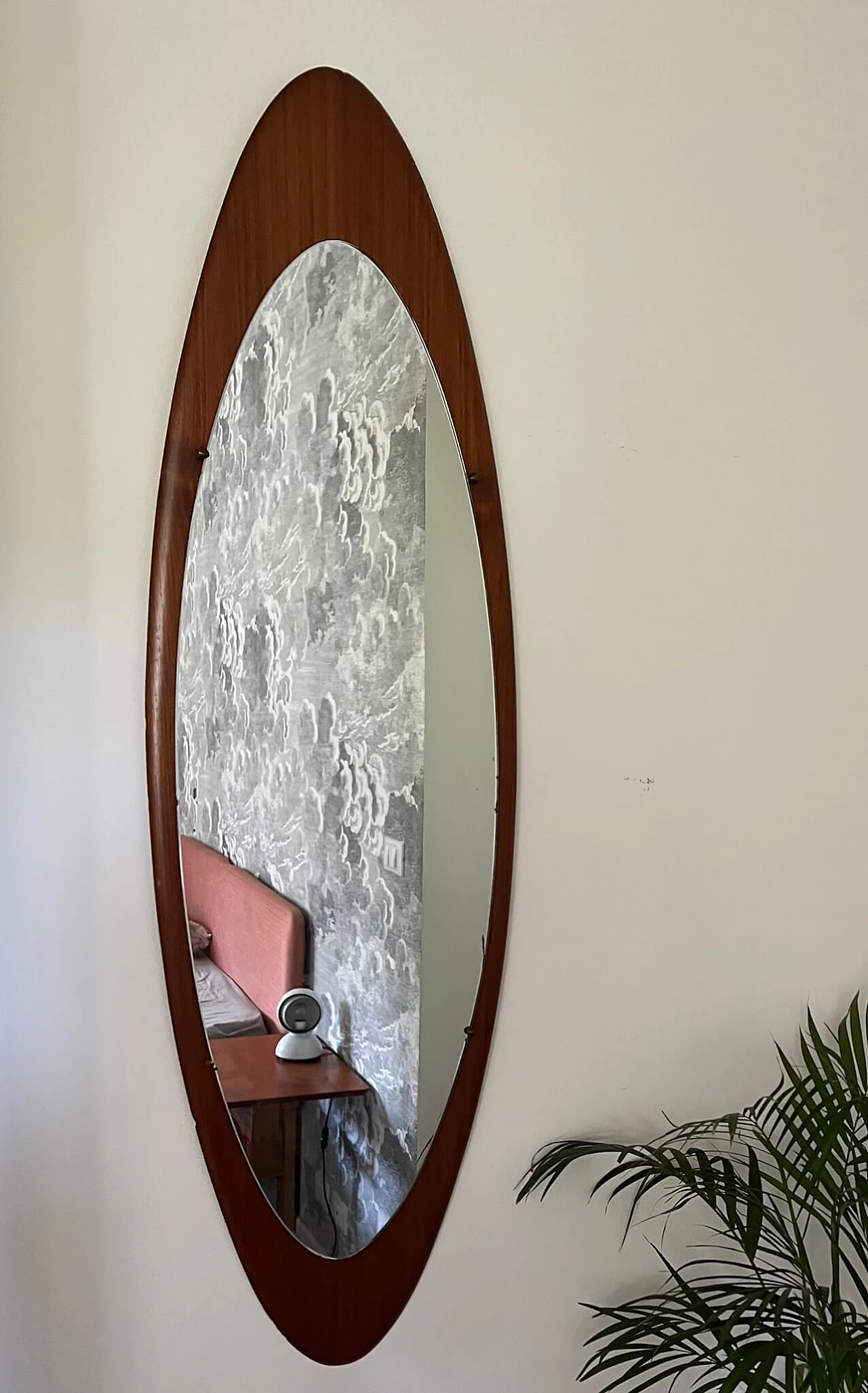 Specchio da parete scandinavo in teak, anni '60 3