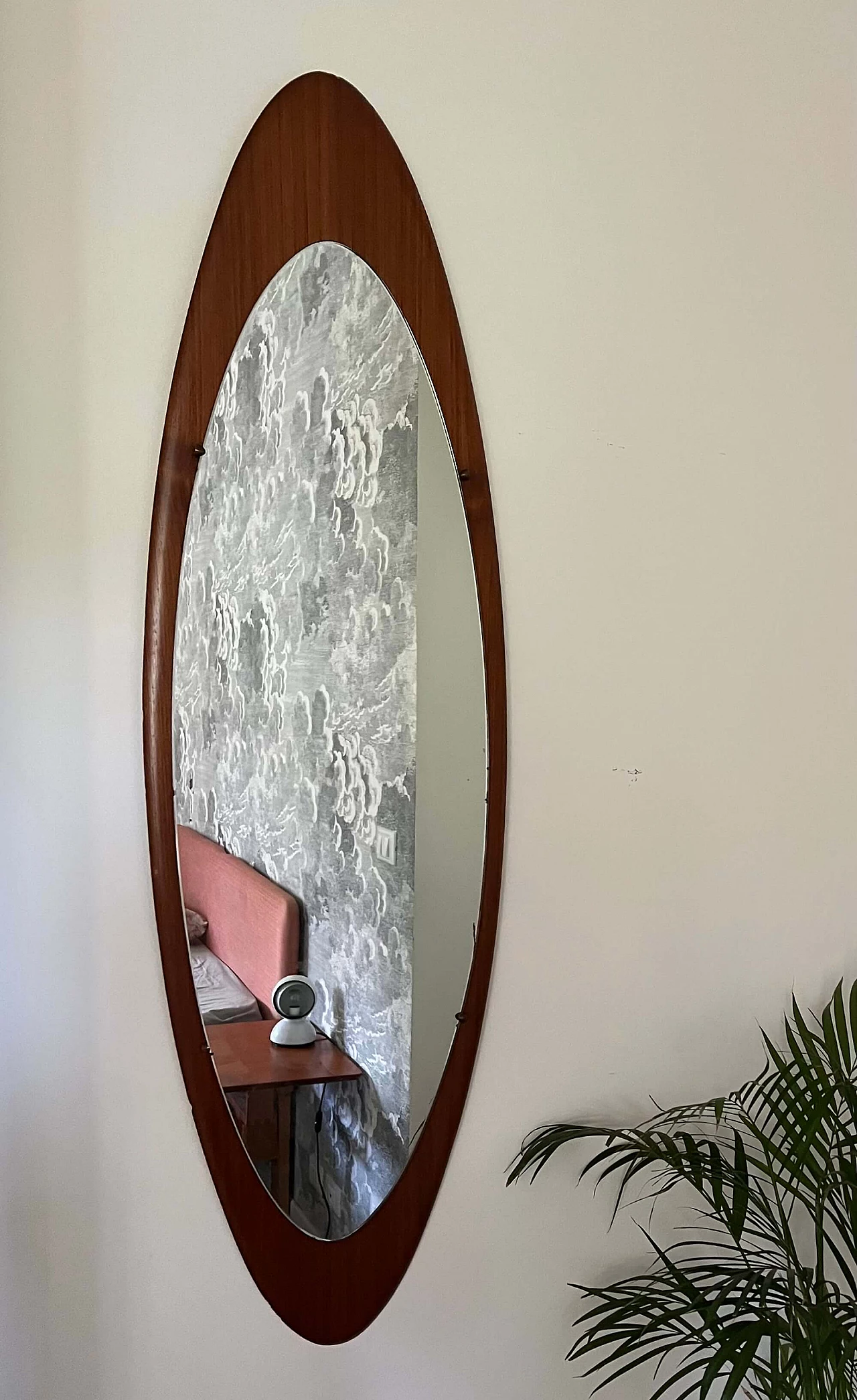 Specchio da parete scandinavo in teak, anni '60 4