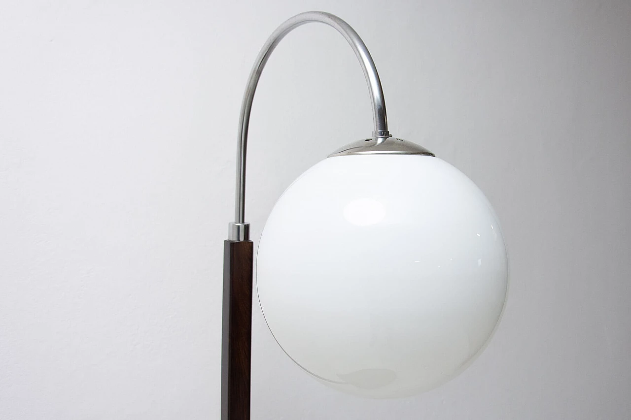 D-623 floor lamp with shelves by Thonet, 1930s 5