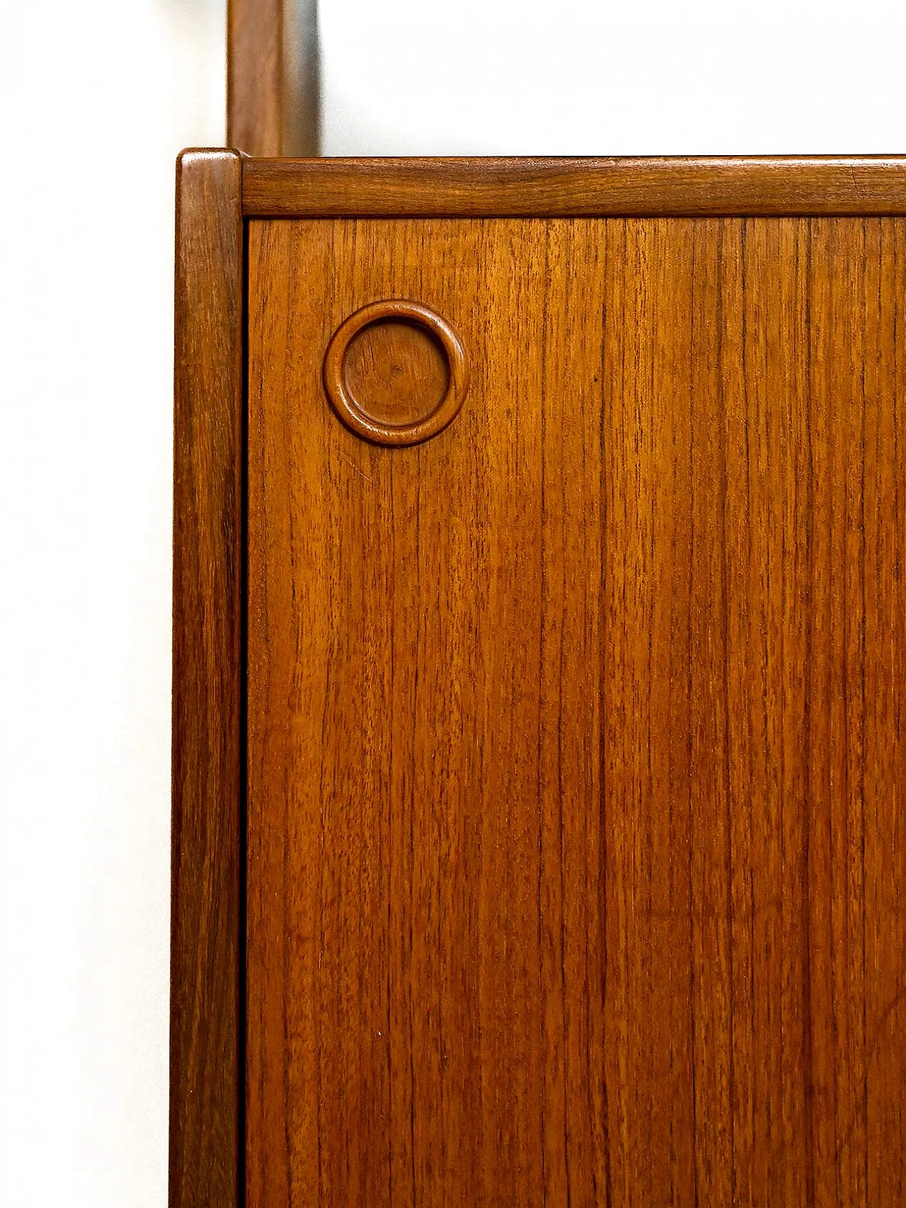 Libreria scandinava in legno con mobiletto, anni '60 8