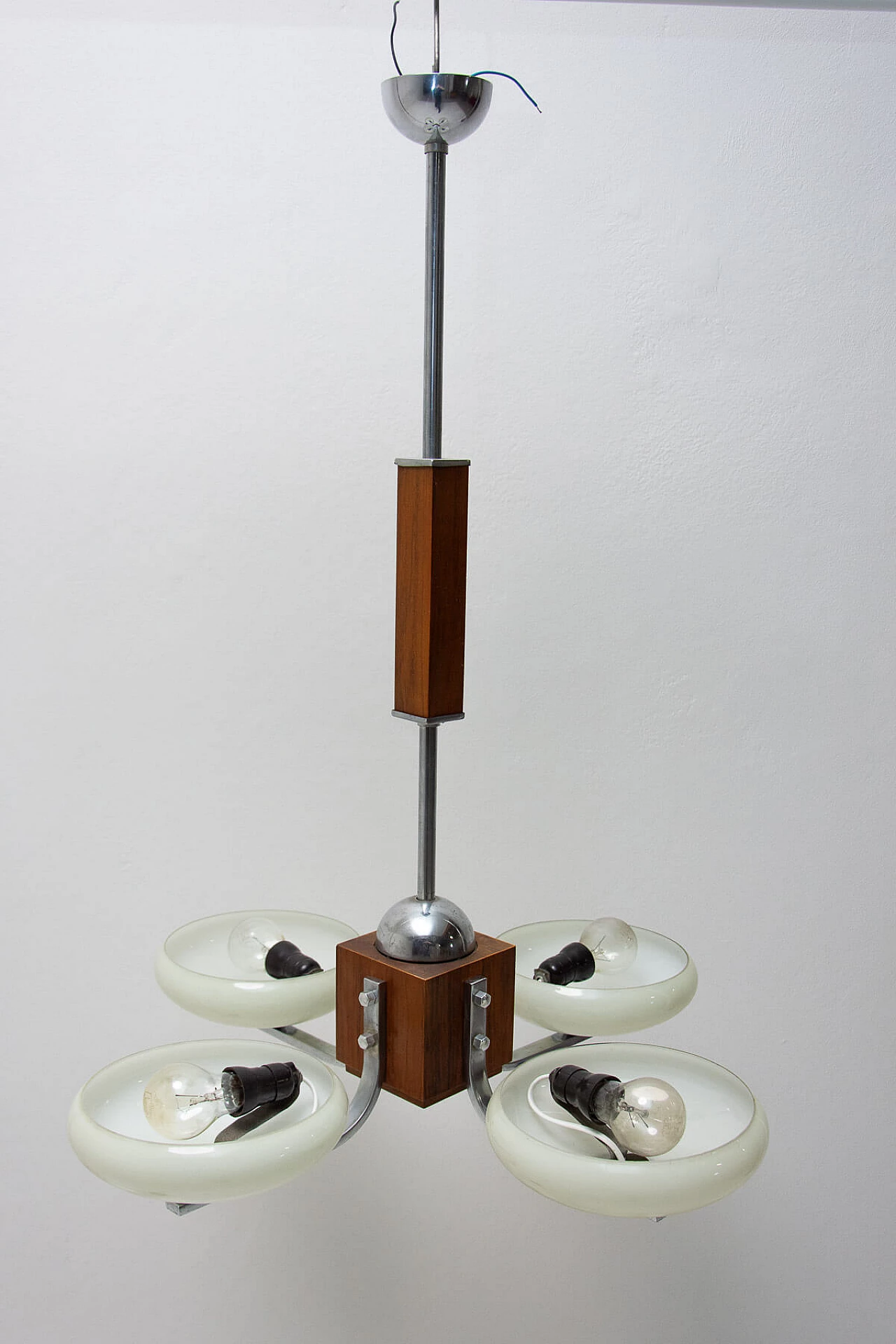 Lampadario a sospensione Art Deco in cromo e legno, anni '30 7