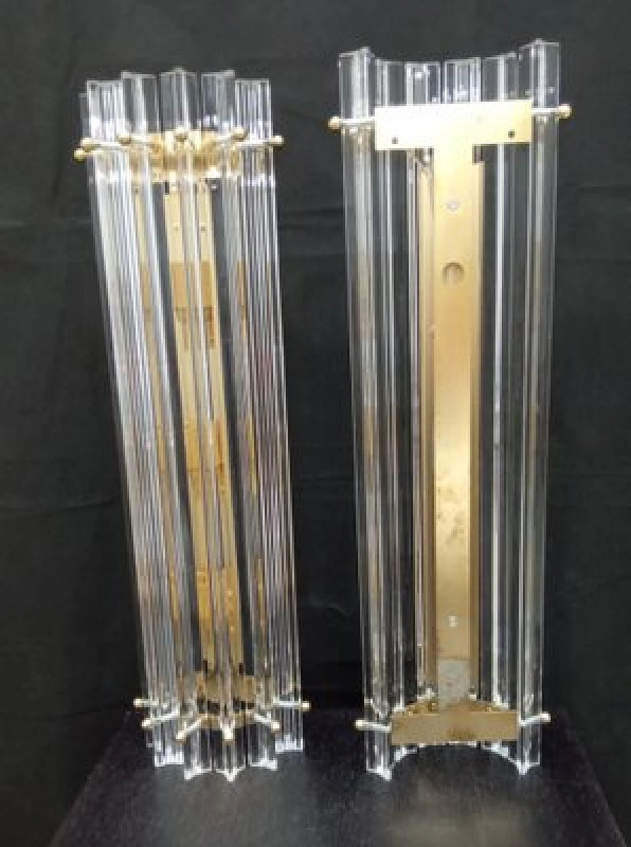 Coppia di applique in ottone e vetro di Murano trasparente, anni '70 12