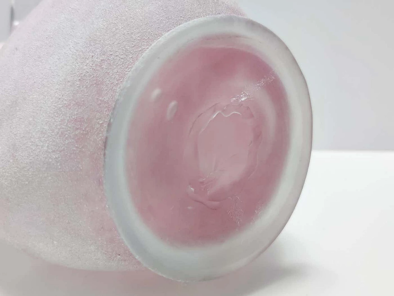Scavo pink glass vase in the style of Gino Cenedese, 1970s 3