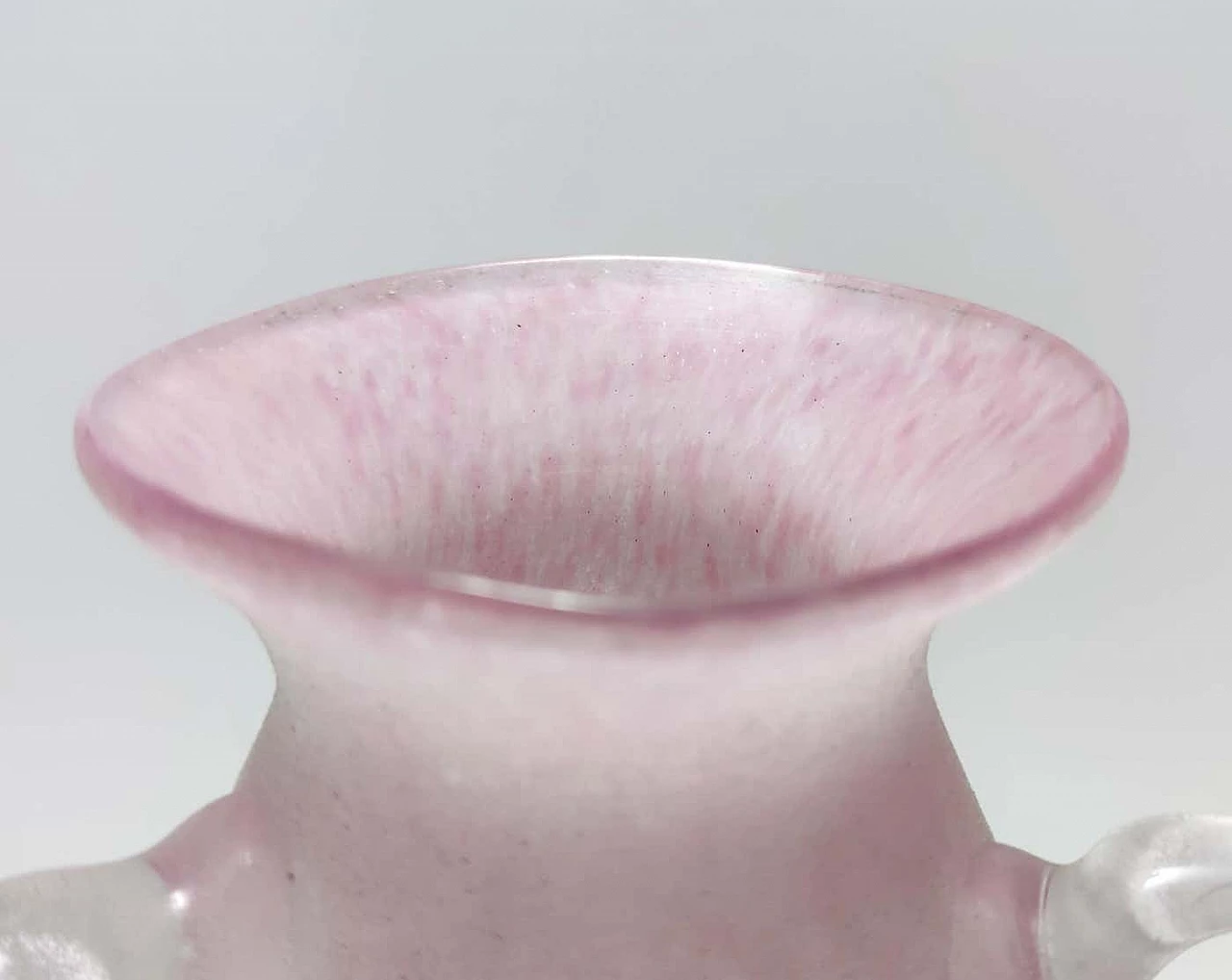 Scavo pink glass vase in the style of Gino Cenedese, 1970s 6