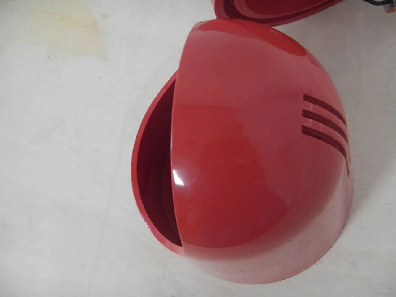 Coppia lampade da tavolo in plastica rossa di Gedy, anni '70 8