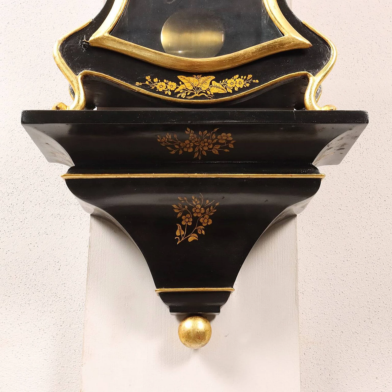 Ebonized wood Neuchateloise pendulum clock with shelf, 19th century 8