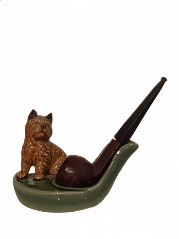 Dog pipe holder by Wade England, early 20th century