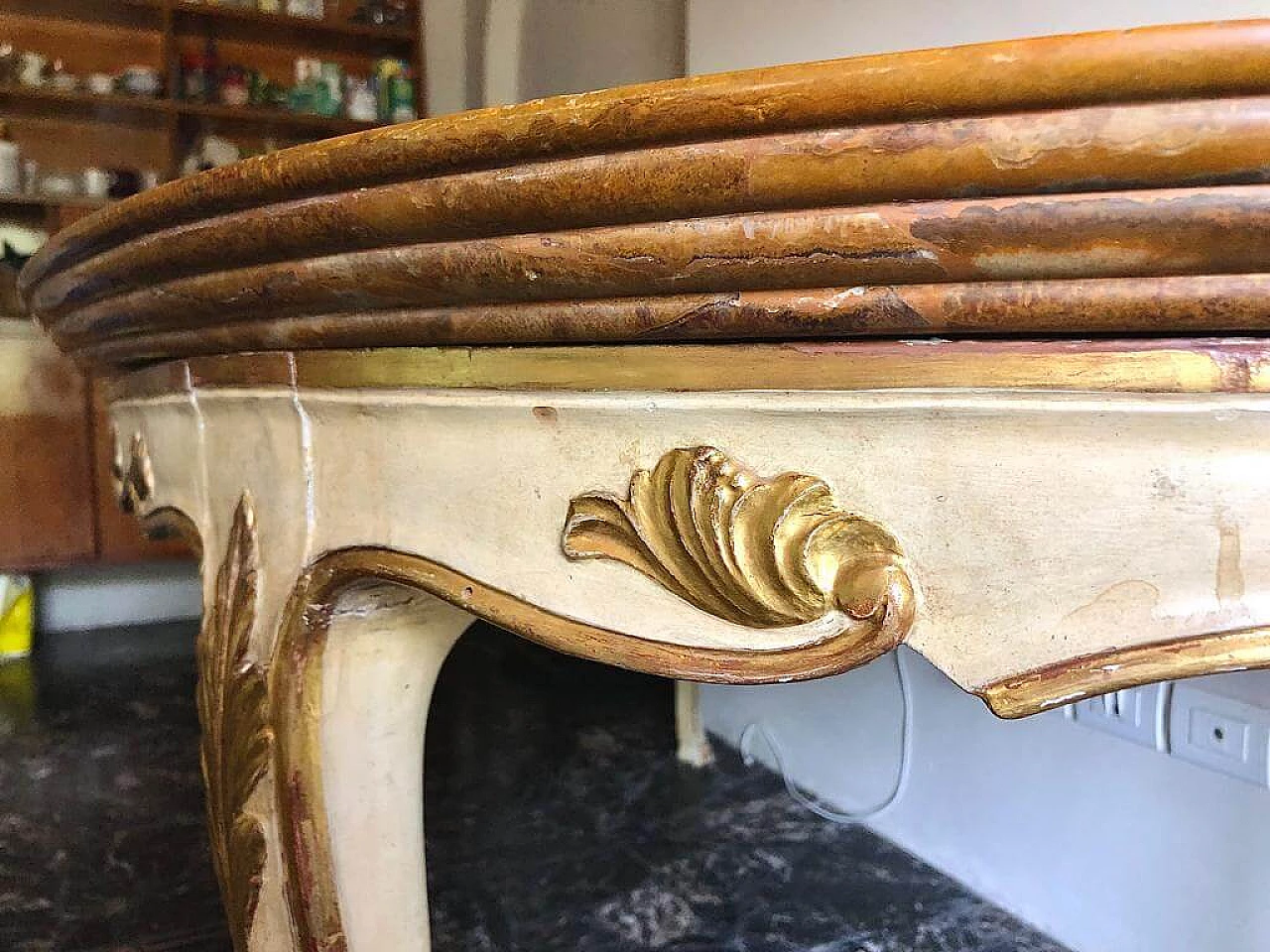 Alabaster and white and gold lacquered wood table, 1950s 6