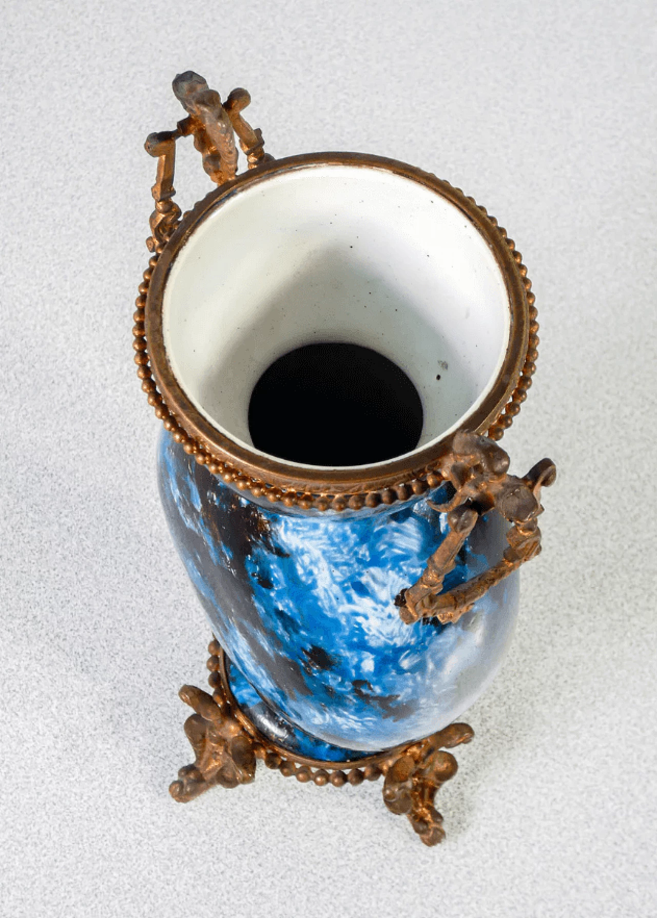 Pair of ceramic vases with bronze details, second half of the 19th century 4