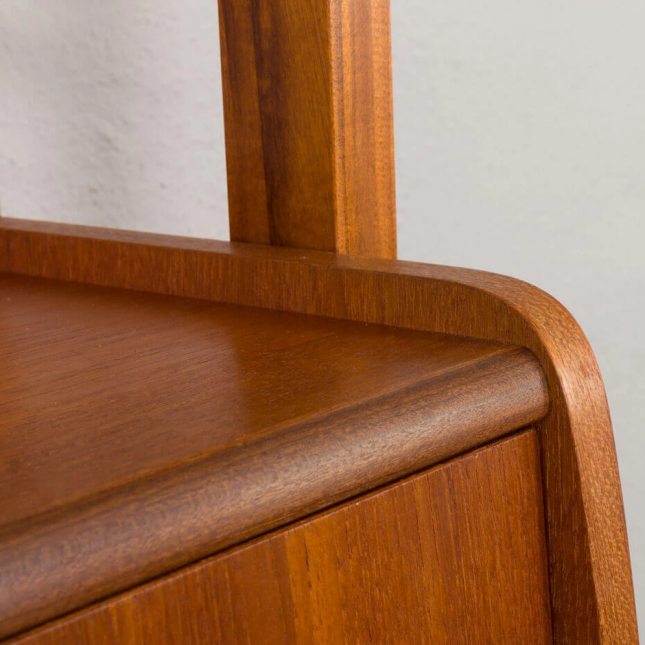 Libreria verticale scandinava in teak con scrivania a ribalta, anni '60 14