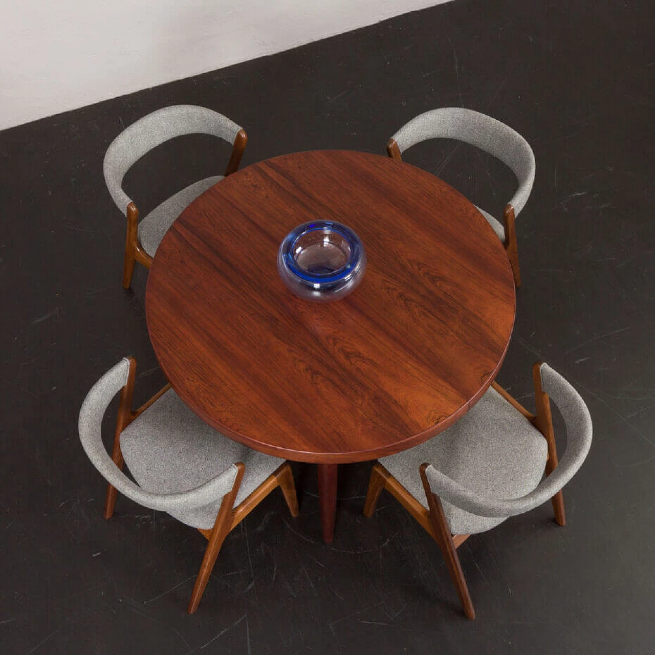 Danish rosewood extending round table by Kai Kristiansen, 1960s 2