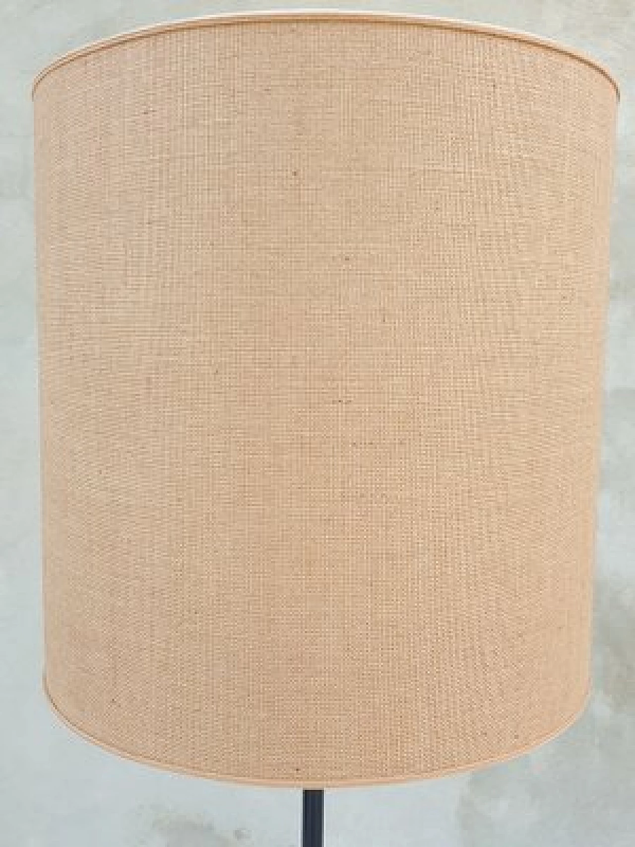 Lampada da terra in metallo con paralume in juta, anni '60 2