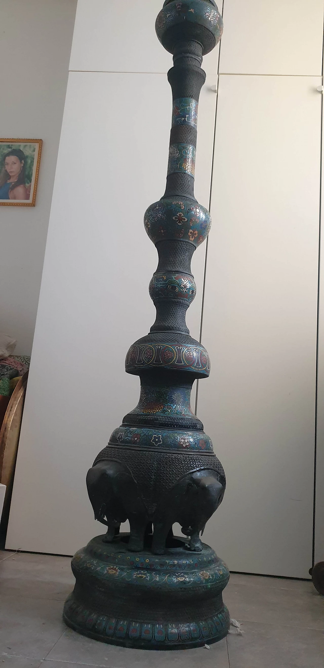 Inlaid and enamelled brass candlestick, 19th century 25