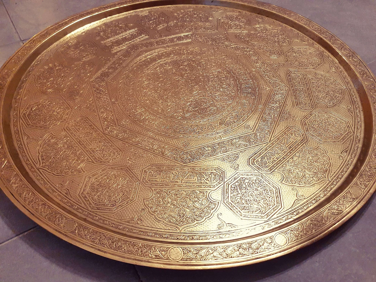 Indo-Persian gilded brass round tray, 19th century 2