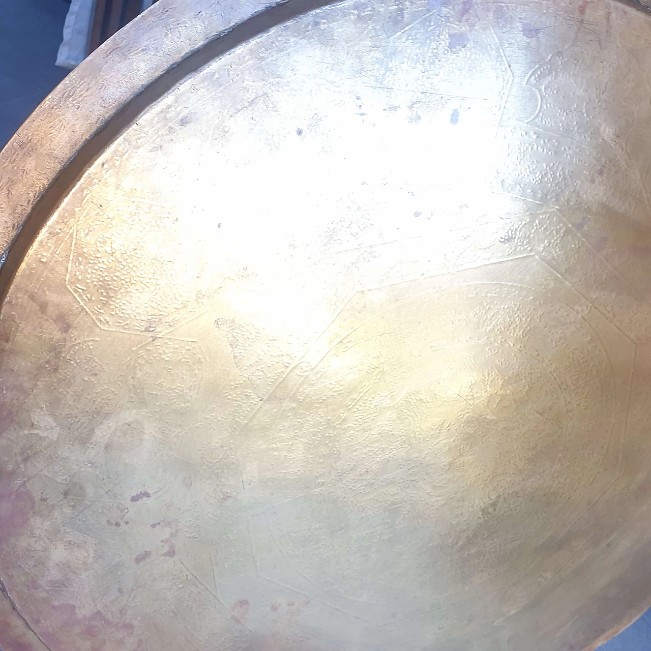 Indo-Persian gilded brass round tray, 19th century 56