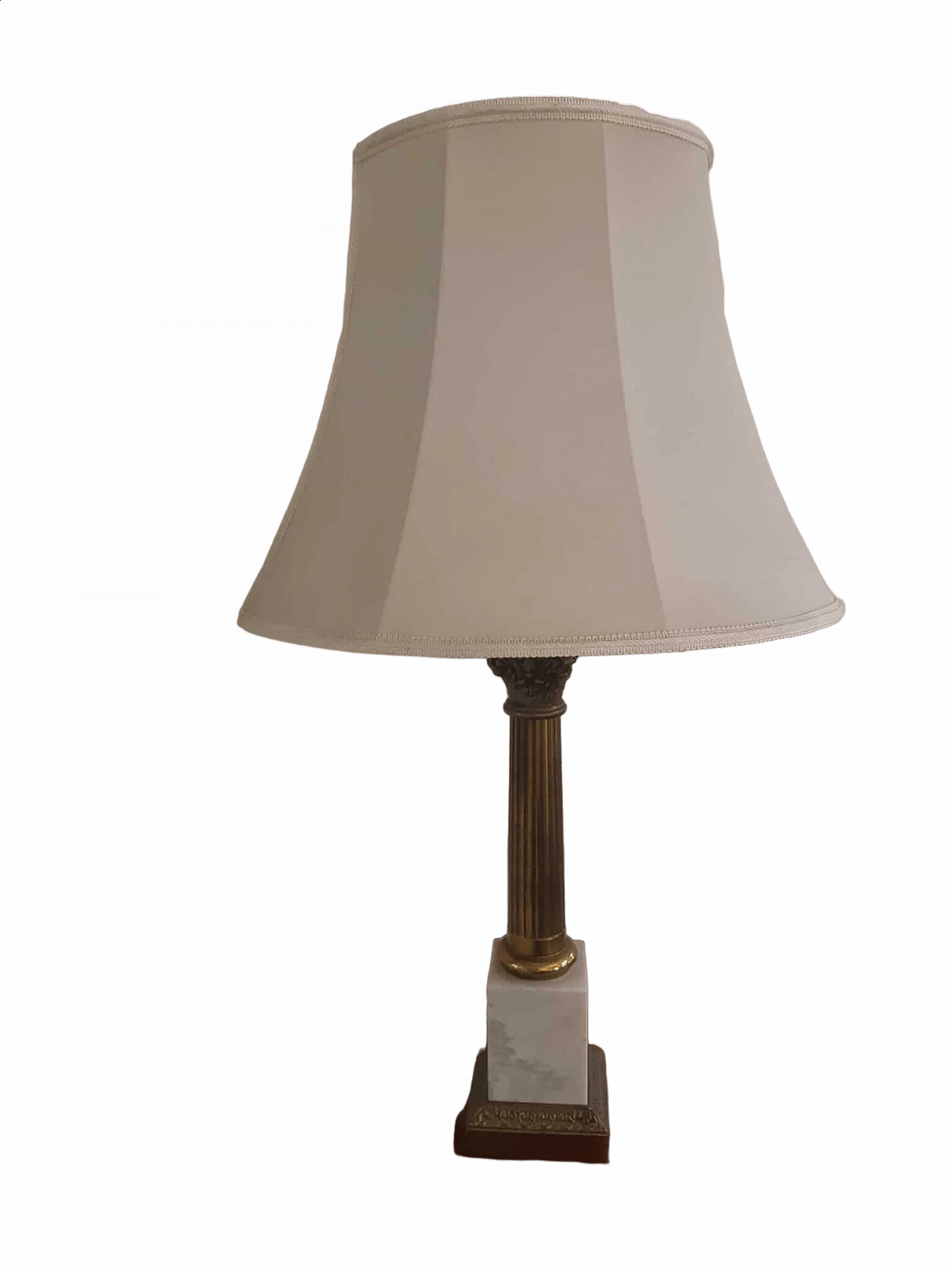 Table lamp with column base and Corinthian capital in Carrara marble and brass, 1980s 13