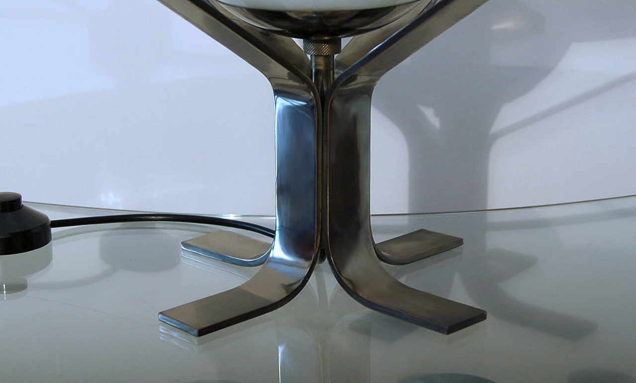 Lampada da tavolo in ottone nichelato di Sergio Mazza di Artemide, anni '60 5