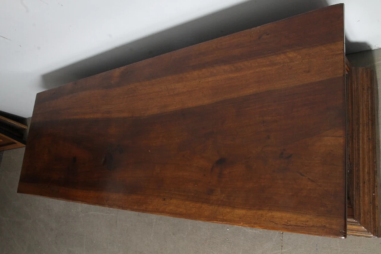 Cassapanca in noce, fine '600 11