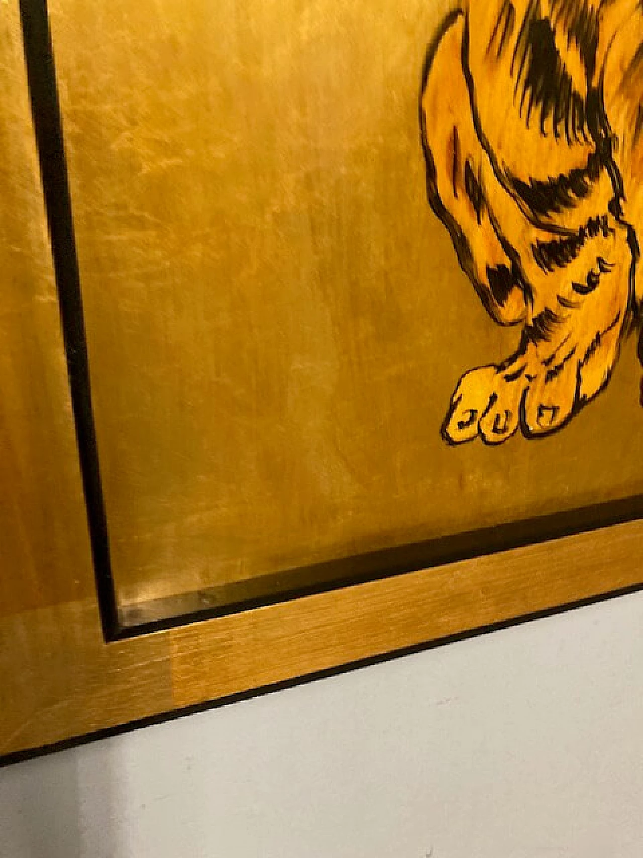 Dipinto a fondo oro raffigurante una tigre, inizio '900 8