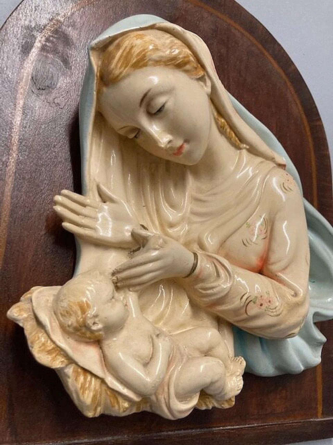 Madonna Capoletto in polychrome majolica, 1940s 2