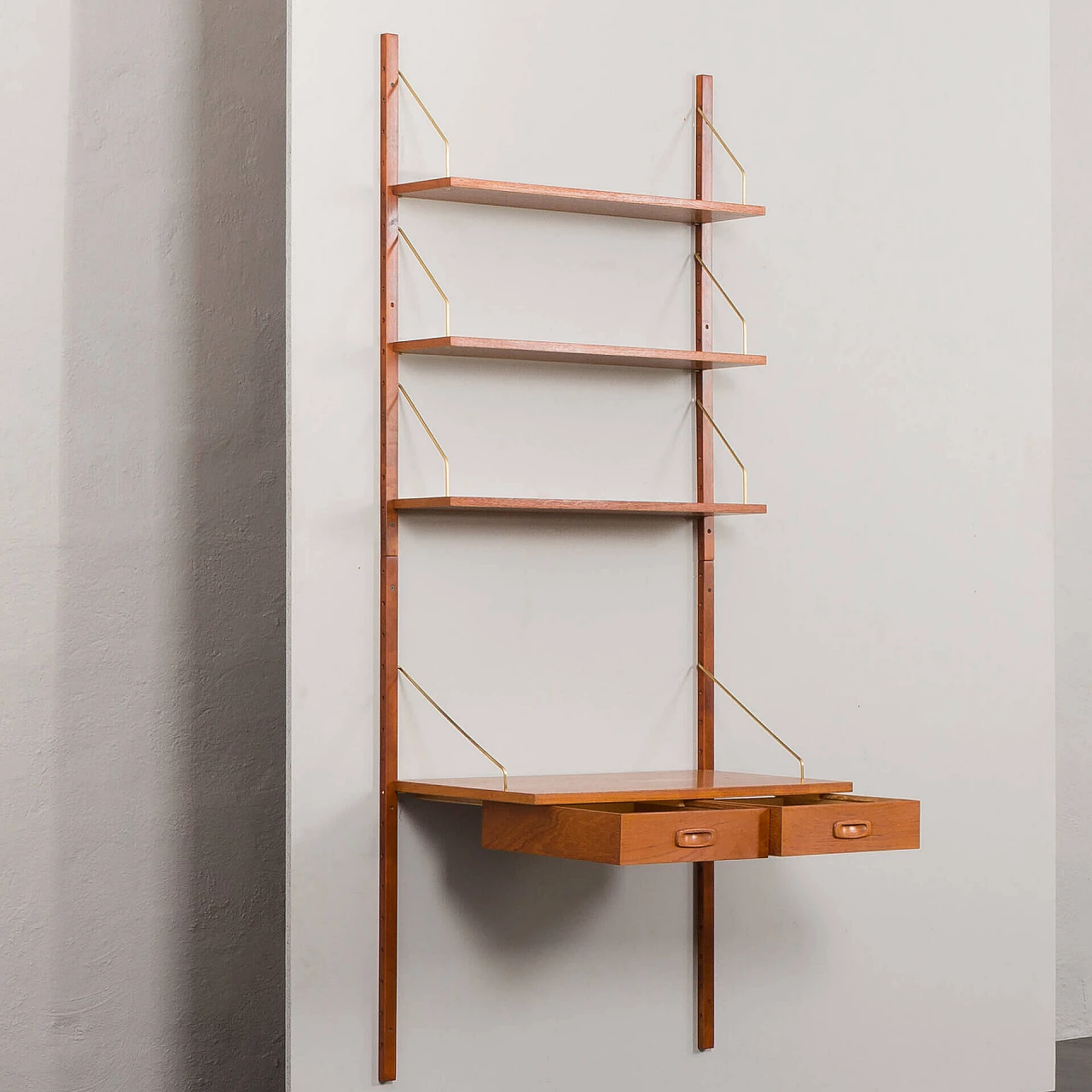 Libreria danese a parete in teak con scrivania di Preben Sorensen per PS System, anni '60 4