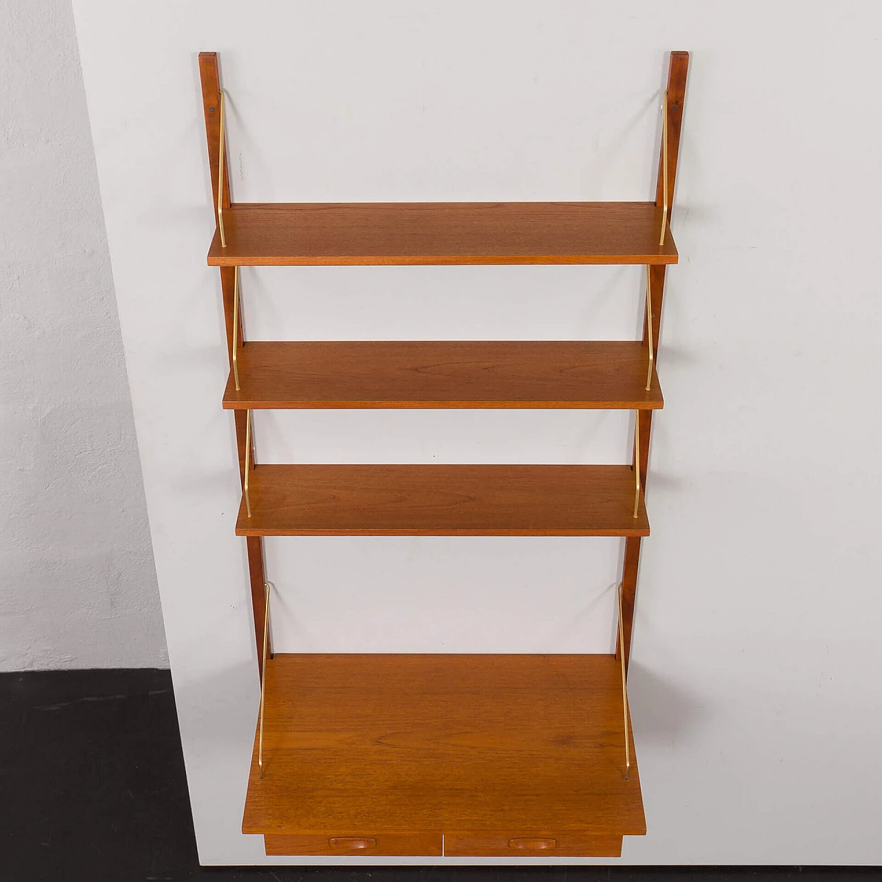 Libreria danese a parete in teak con scrivania di Preben Sorensen per PS System, anni '60 7