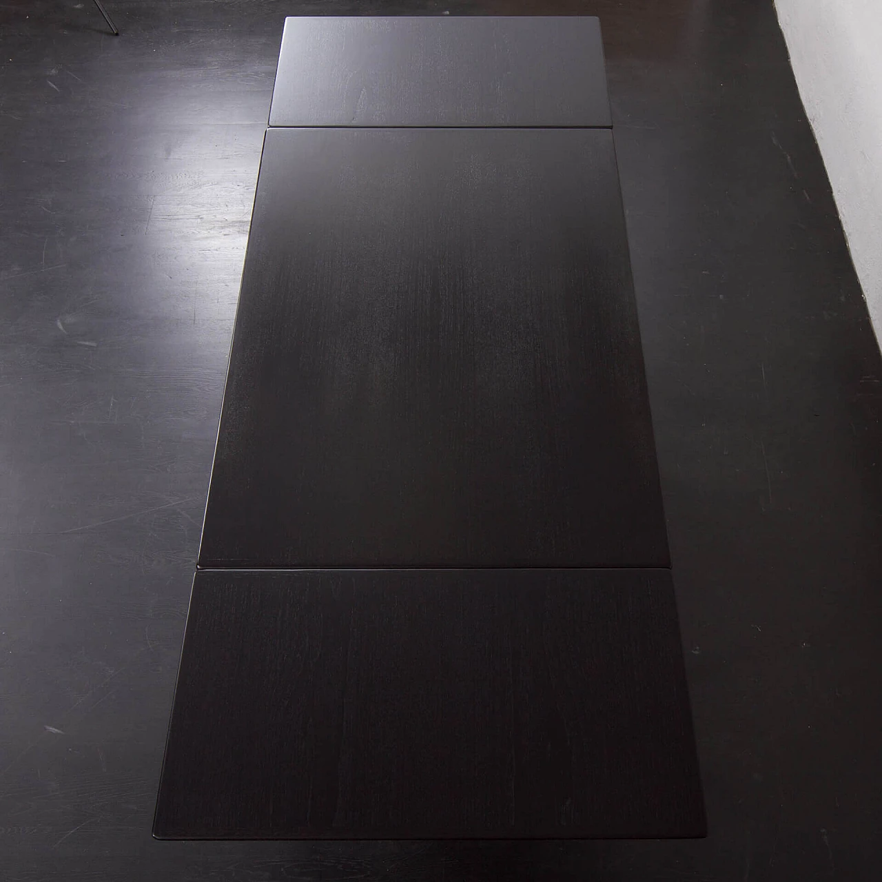 Danish extending table in teak veneer and lacquered black, 1960s 8