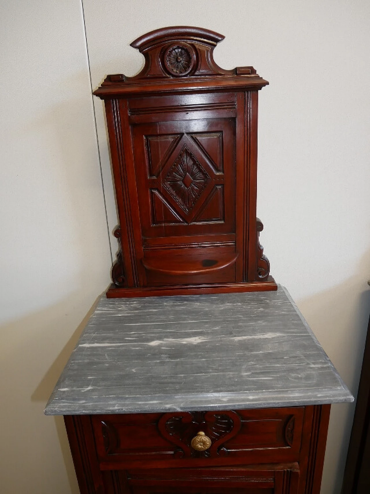 Pair of bedside tables with marble top, 1920s 7