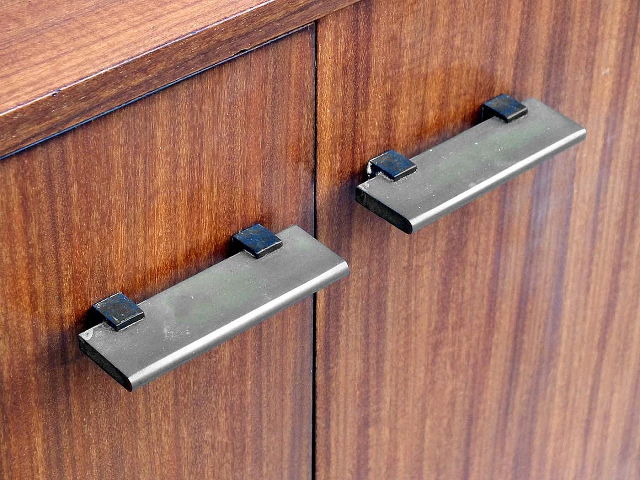 RB Italia teak bookcase, 1950s 10