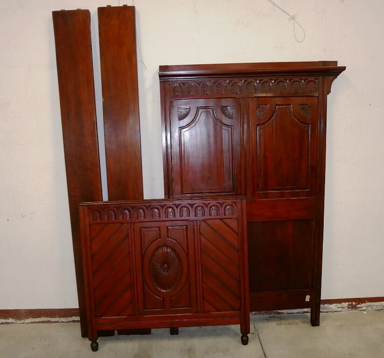 Carved wooden double bed, 1920s 11