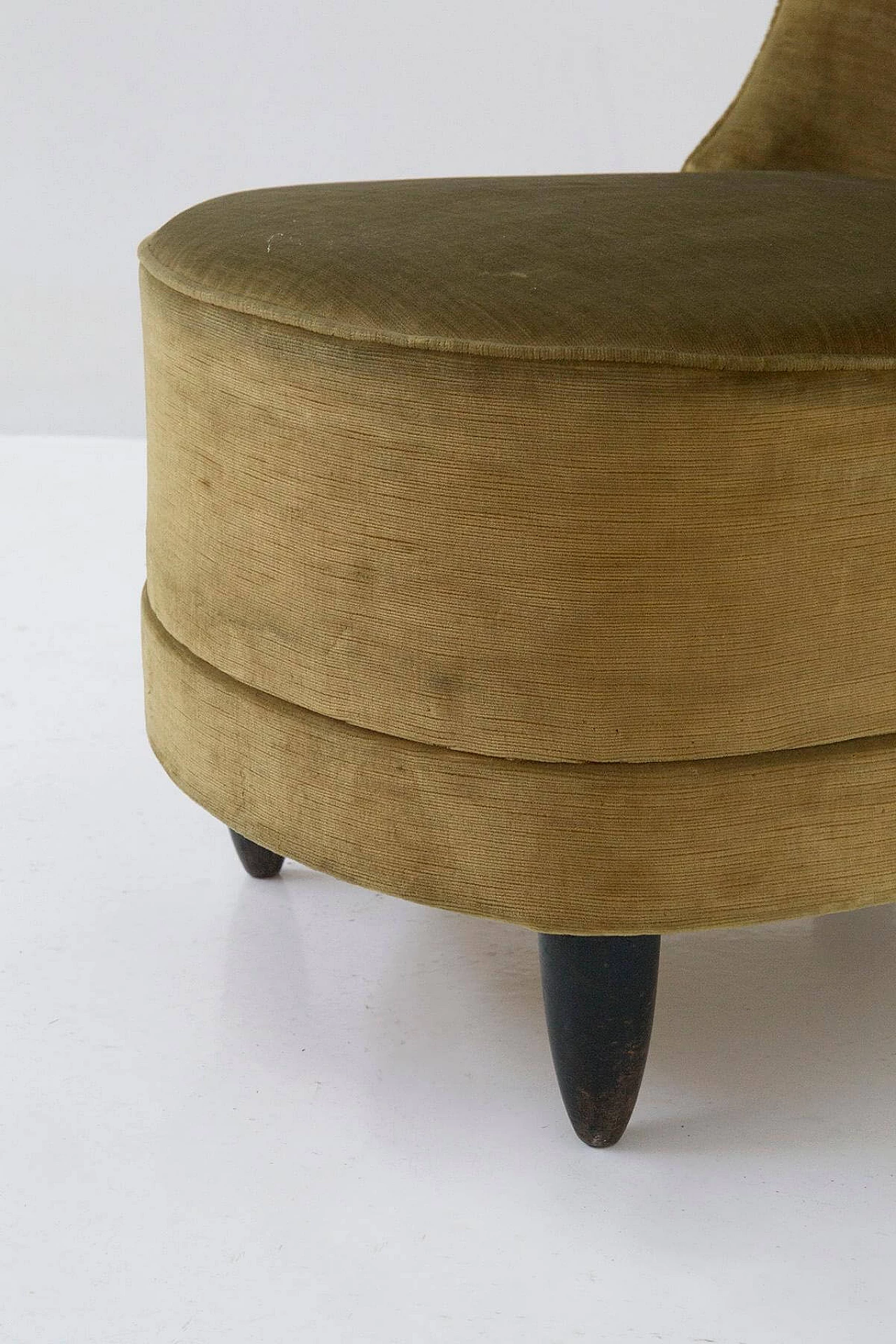 Bedroom armchair in original green velvet, 1950s 7