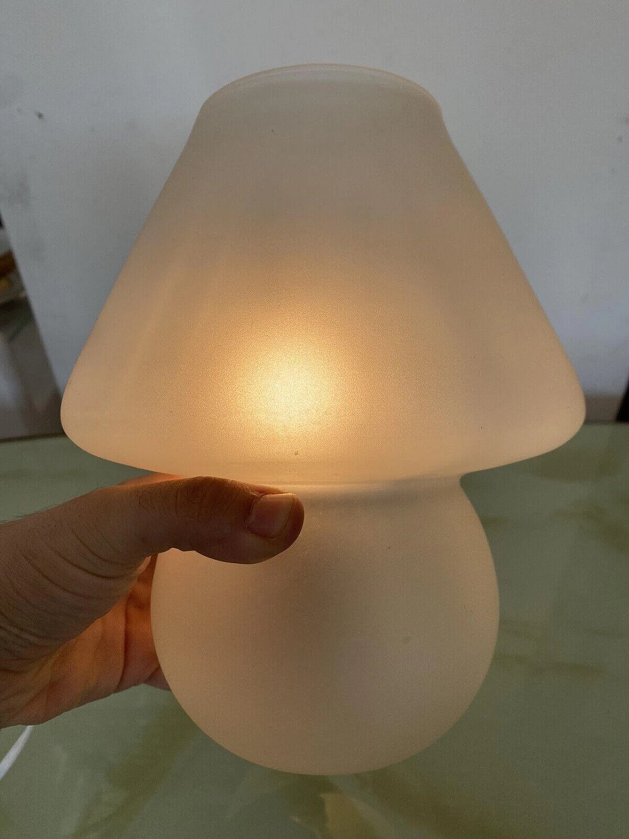 Satin-finished glass table lamp in the style of Venini, 1970s 3