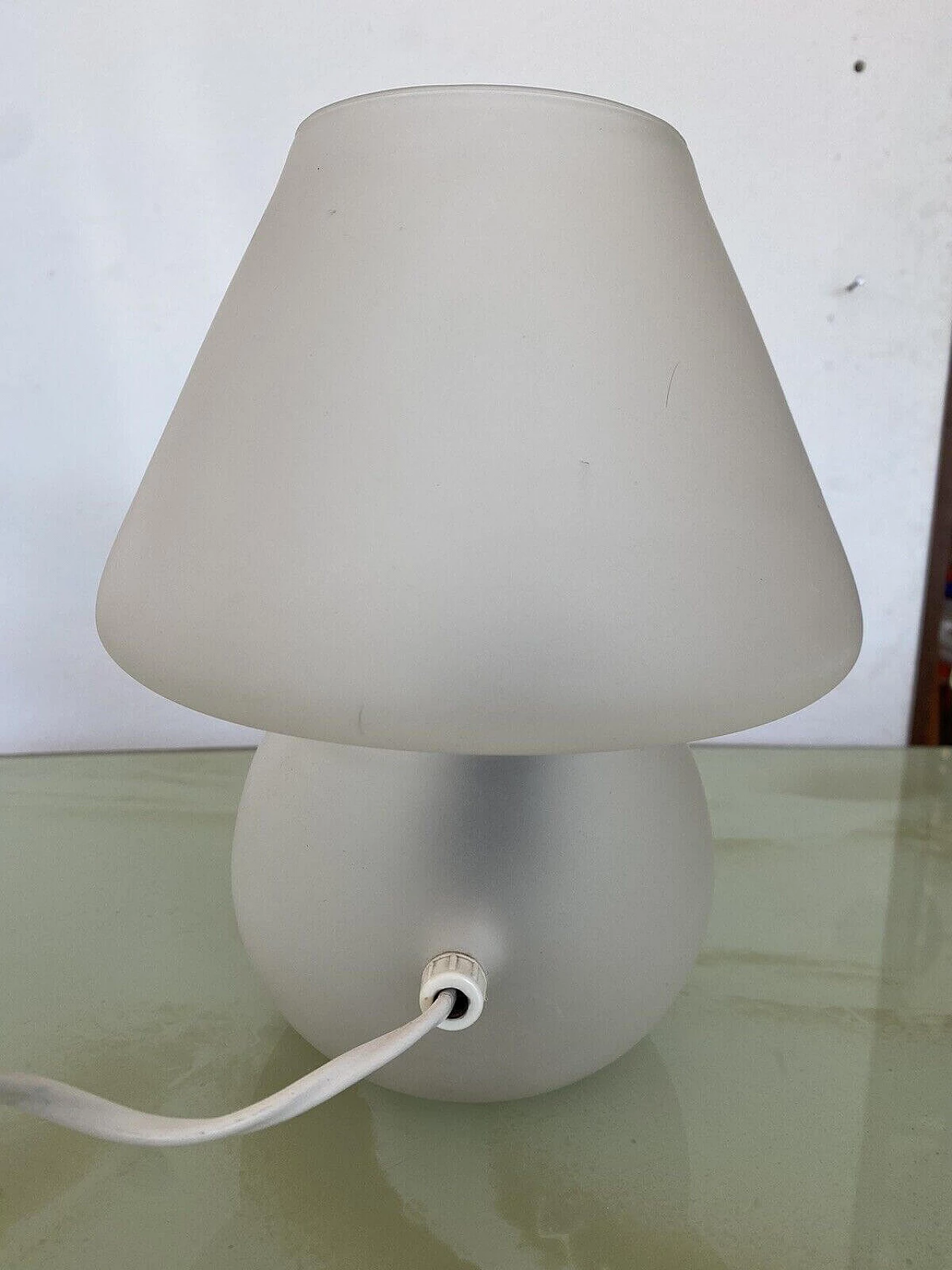 Satin-finished glass table lamp in the style of Venini, 1970s 5