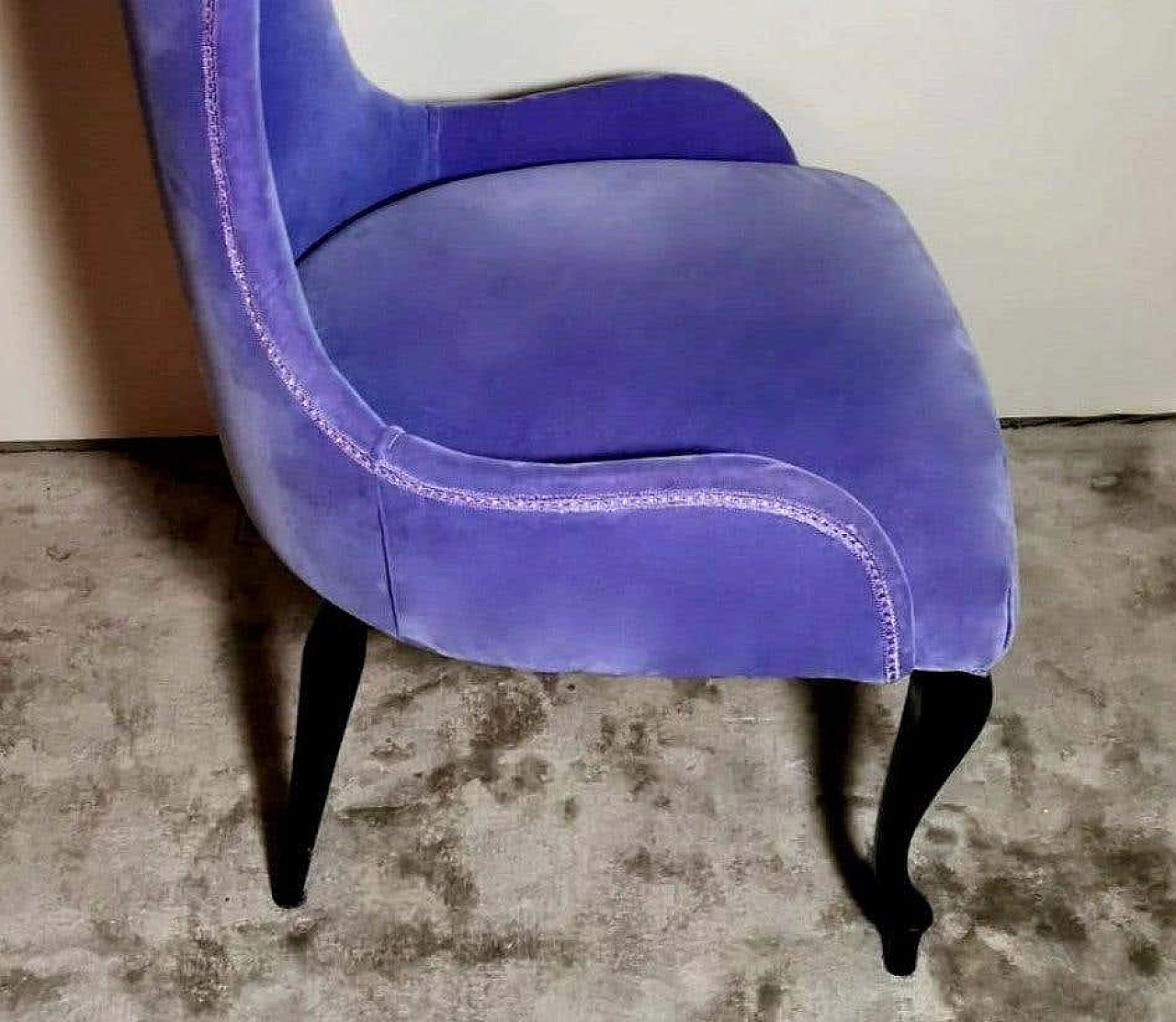 Purple velvet and wood armchair in Hollywood Regency style, 1950s 10