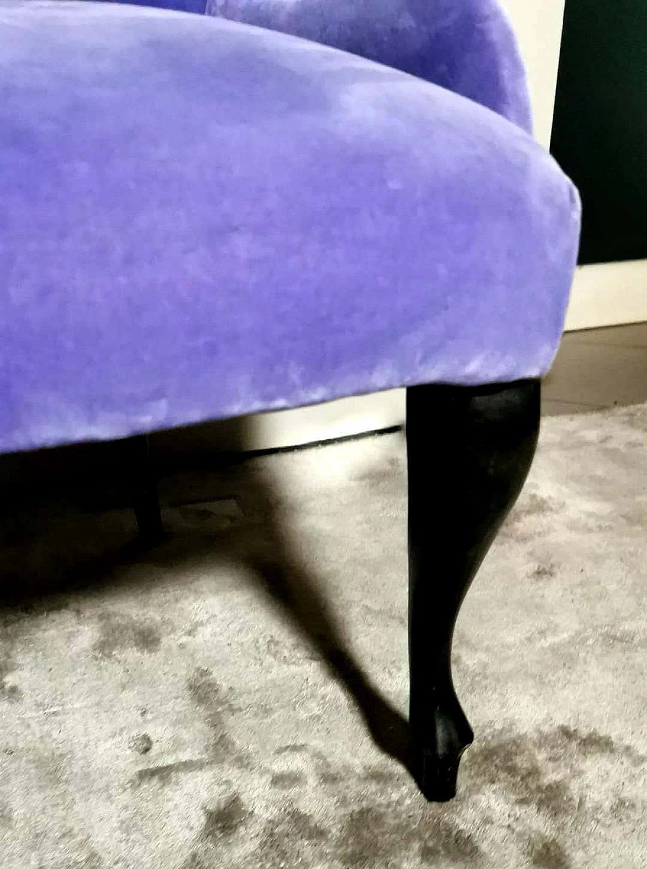 Purple velvet and wood armchair in Hollywood Regency style, 1950s 12