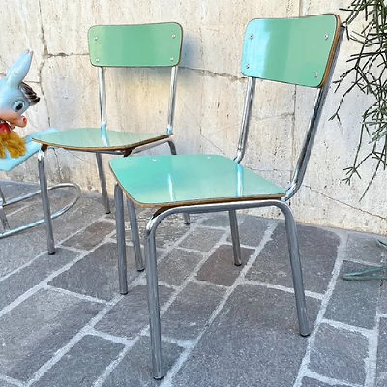 Sedia da bambino in acciaio tubolare e formica verde, anni '60 3